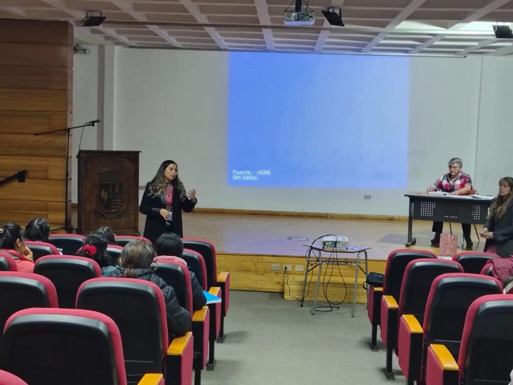 Con una espectacular convocatoria se realizó la Asamblea de la Comuna de Yungay.