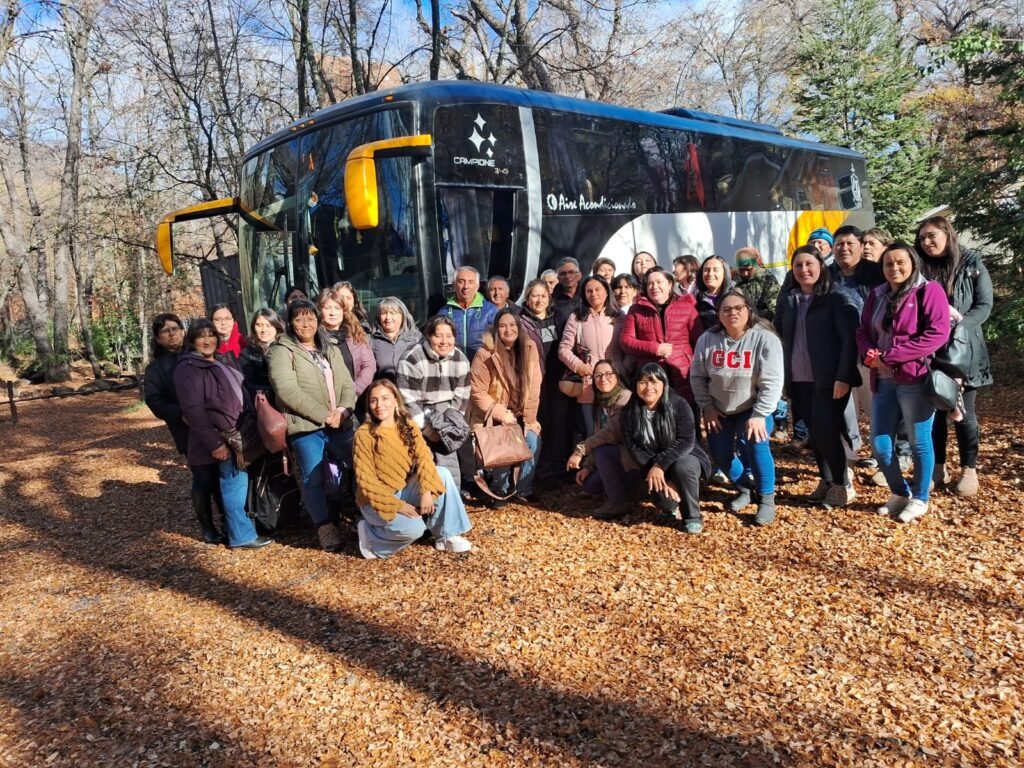 “Cuidar nuestra salud mental para educar con amor”: Asistentes de la Educación de Ninhue concretan con éxito proyecto financiado por el GORE.